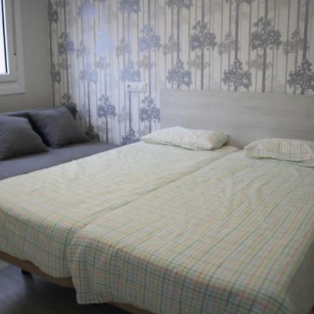 Apartamentos Logrono Centro ภายนอก รูปภาพ