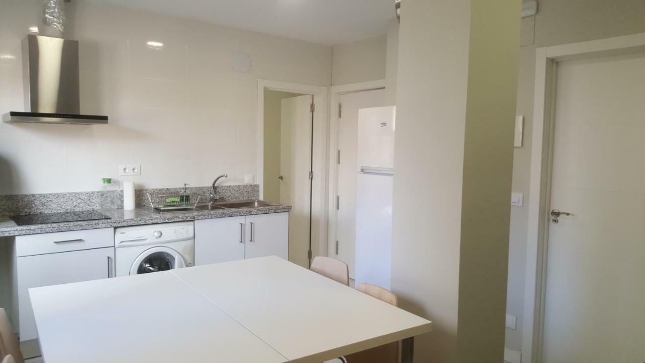 Apartamentos Logrono Centro ภายนอก รูปภาพ