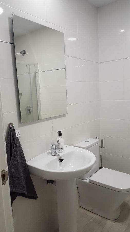 Apartamentos Logrono Centro ภายนอก รูปภาพ