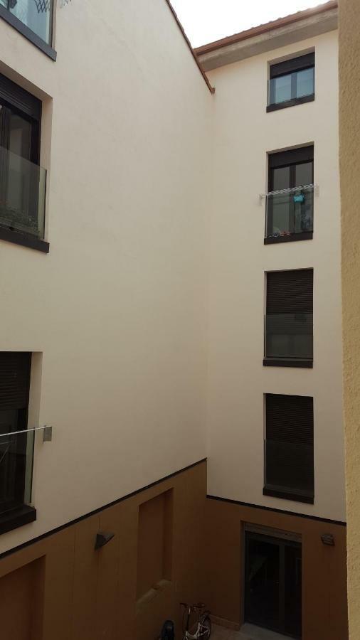 Apartamentos Logrono Centro ภายนอก รูปภาพ