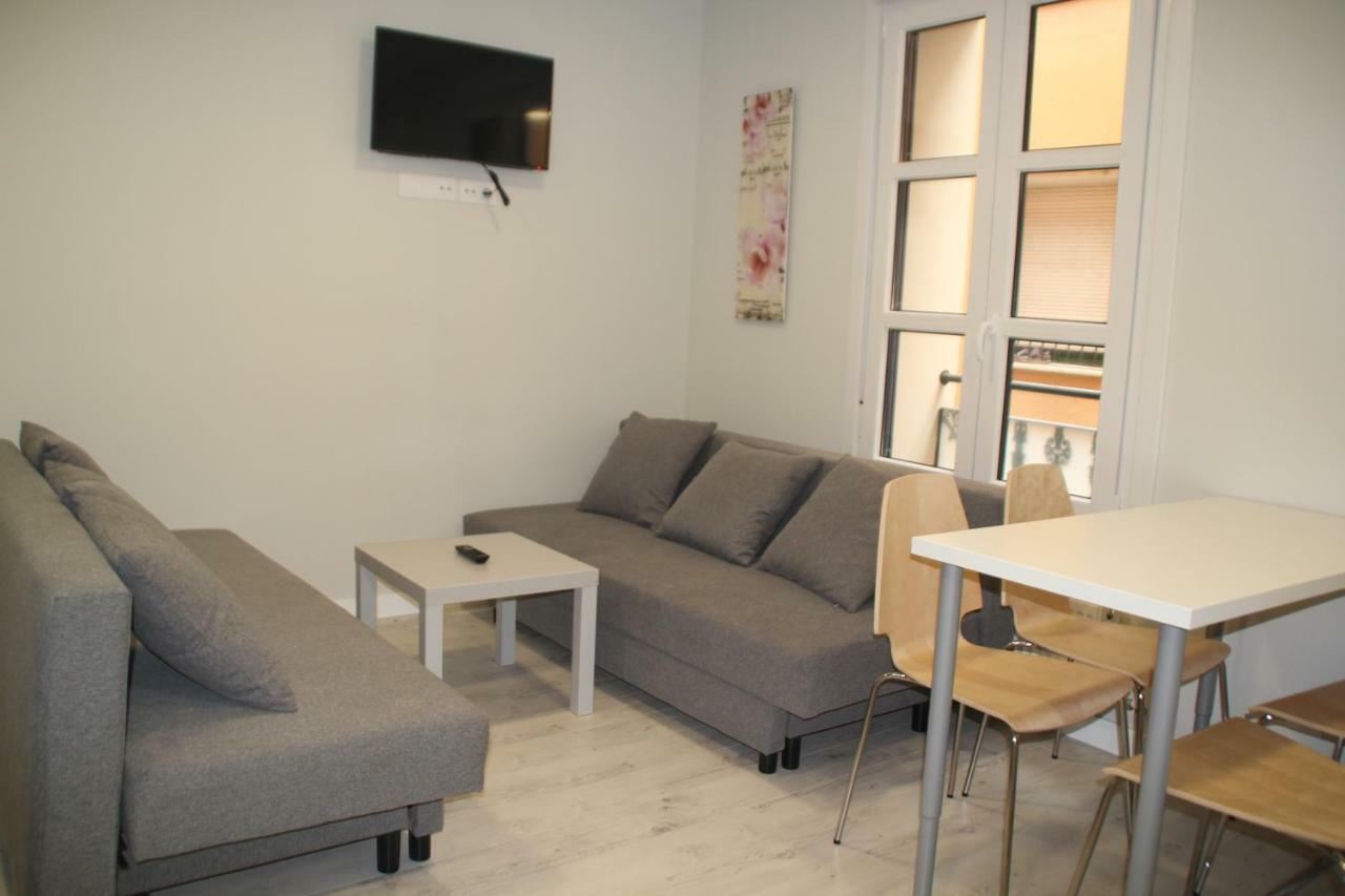 Apartamentos Logrono Centro ภายนอก รูปภาพ