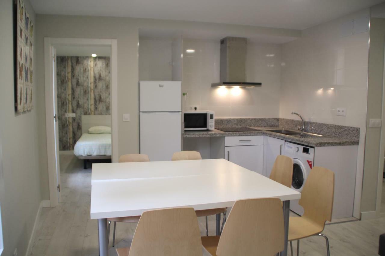 Apartamentos Logrono Centro ภายนอก รูปภาพ