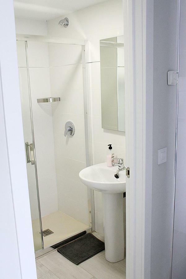 Apartamentos Logrono Centro ภายนอก รูปภาพ
